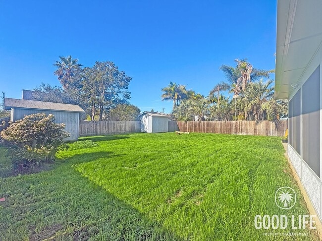 Building Photo - Coastal Charm Meets Modern Living in Beautiful Encinitas