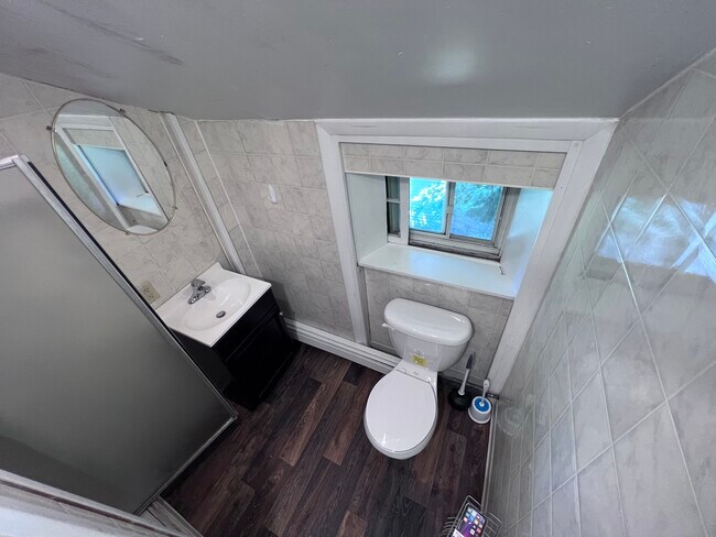 up bathroom - 7 S Main St