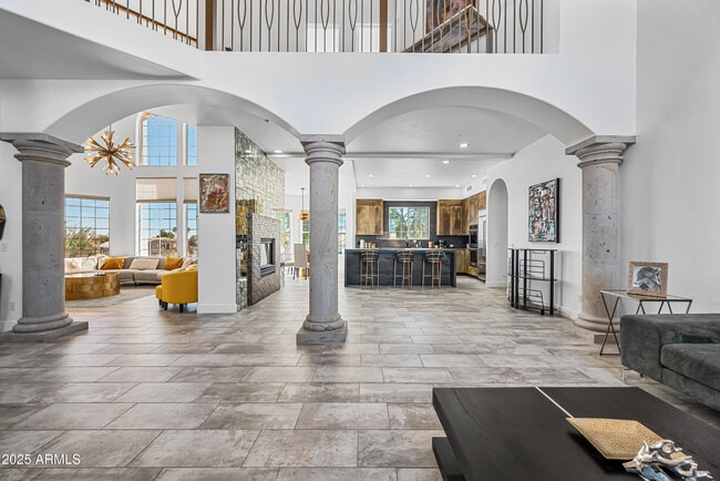 Building Photo - 15831 E Thistle Dr