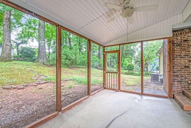Building Photo - (Coming Soon) Move-in Ready 3 Bedroom Ranch!!