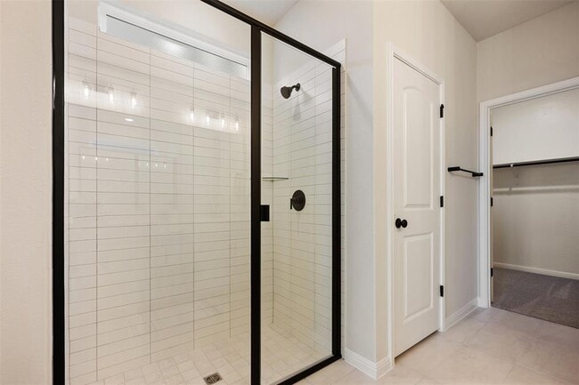 Building Photo - 283 Ranier Wy