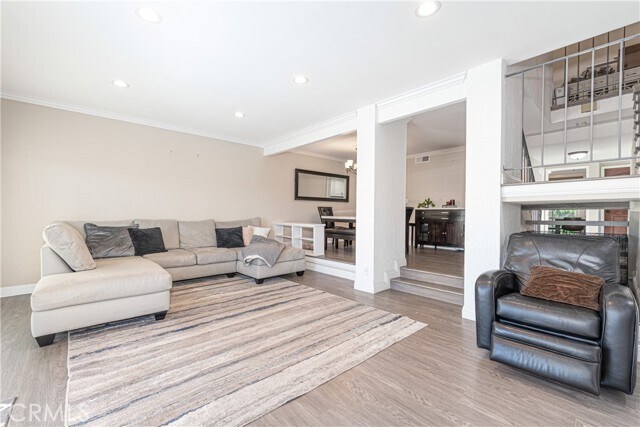 Building Photo - 28 Sycamore Ln