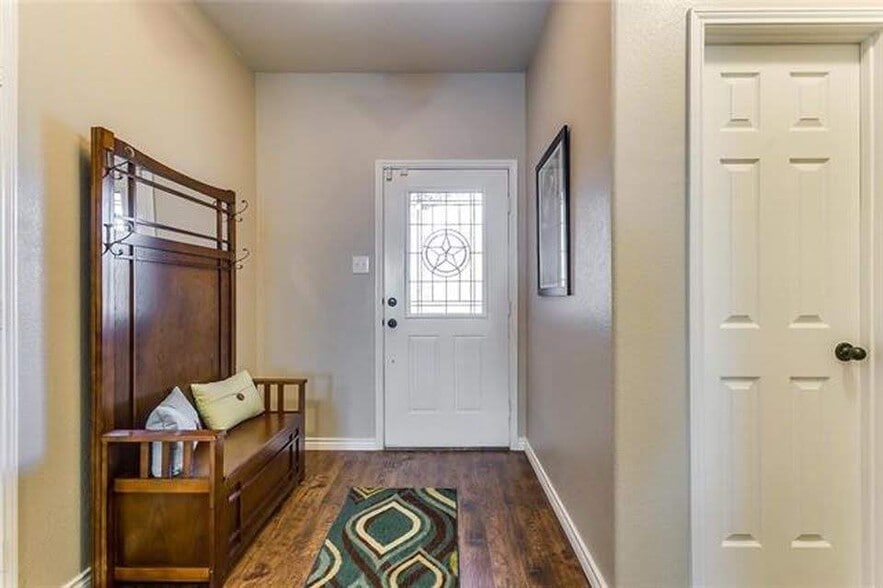 hallway - 9032 Yellow Cedar Trl