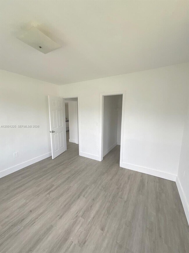 Building Photo - 2410 NW 11th St