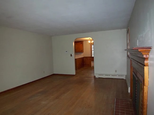 Building Photo - Comfortable Ranch in Quiet Neighborhood 3 Bedrooms/ 1 full bath