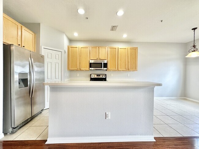 Building Photo - 4129 Via Piedra Cir