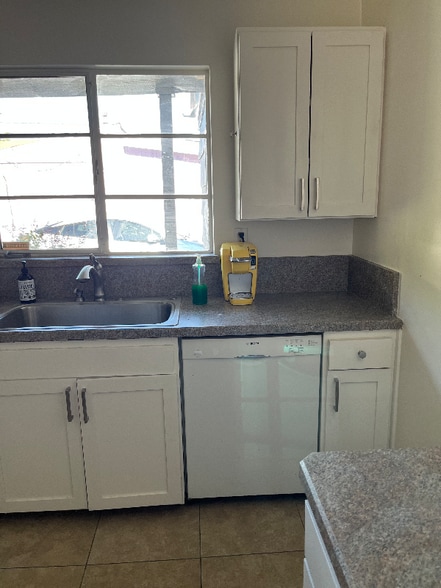 Building Photo - 6891 Pasado Rd