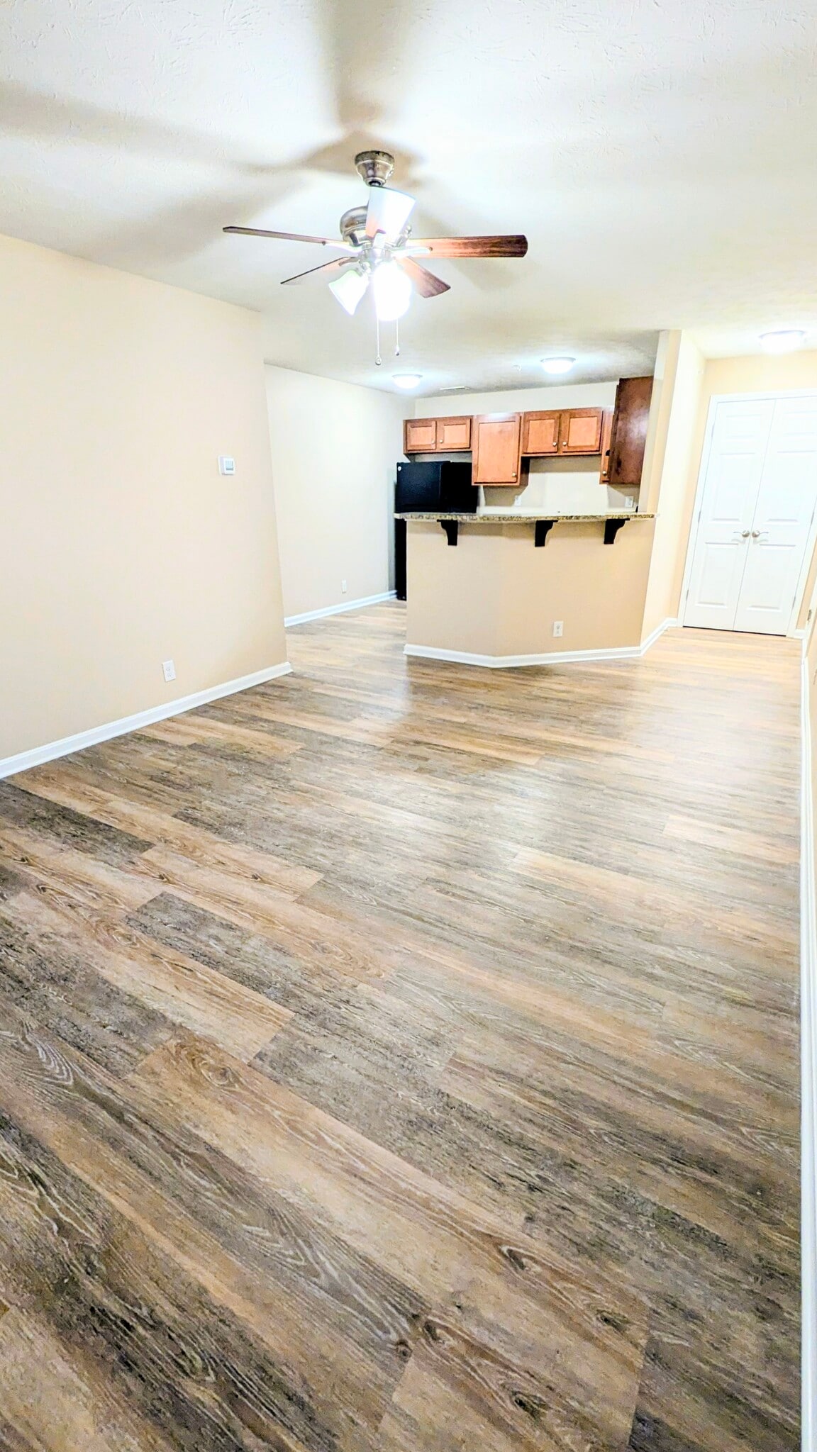 Building Photo - 11315 Breeze Cir