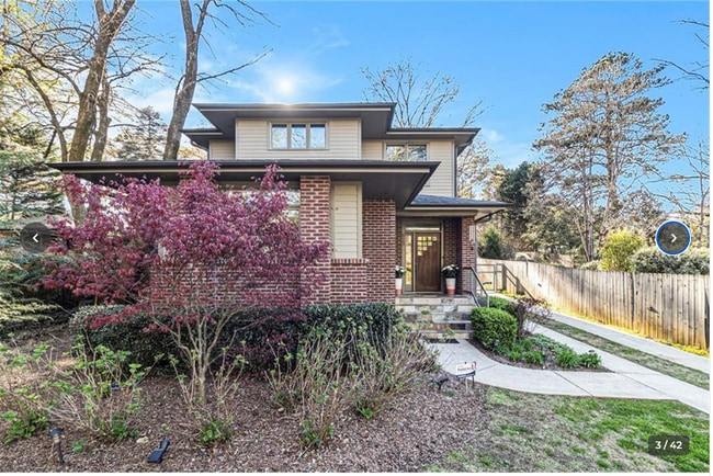 Building Photo - 623 Ansley St