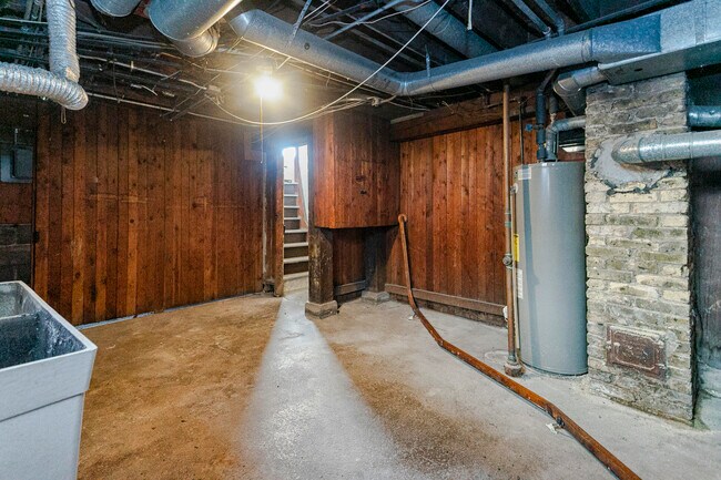 Building Photo - 2972 N 50th St