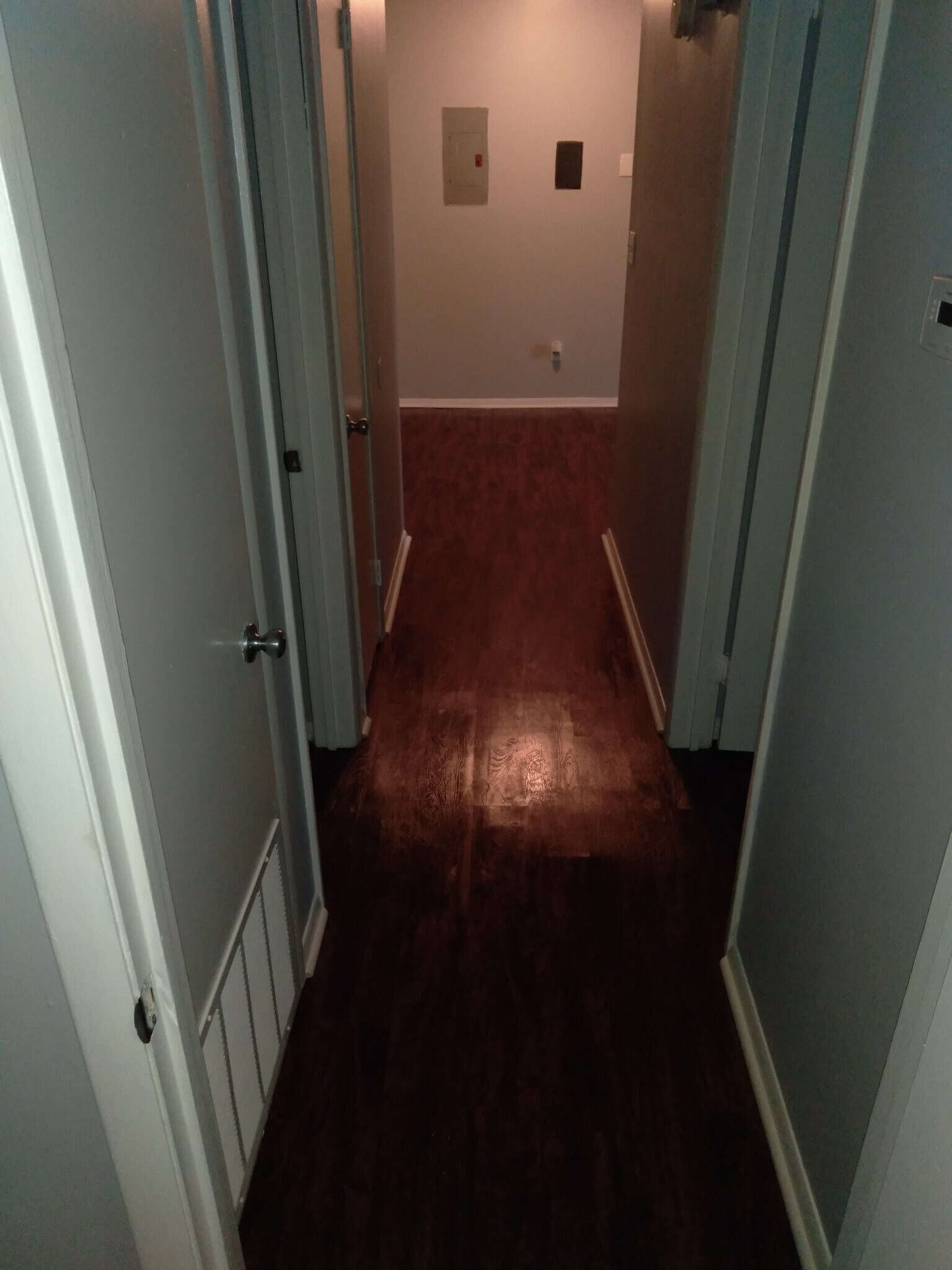 Roomy Hallway - 3009 Avenue W