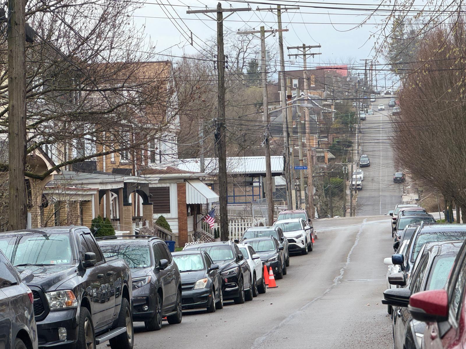 Building Photo - 1514 Fallowfield Ave