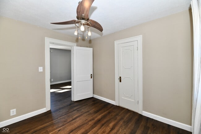 Building Photo - 6186 Evanston Ave