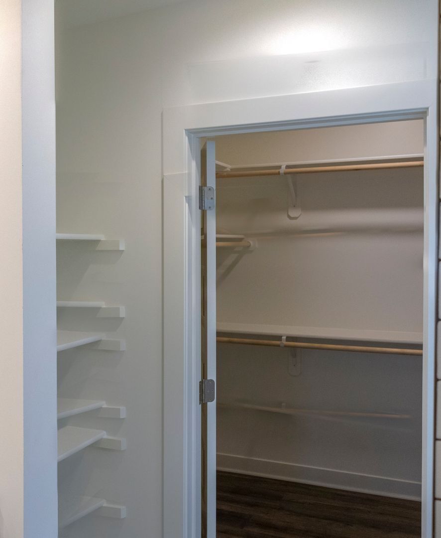 Building Photo - 19650 W 200th St