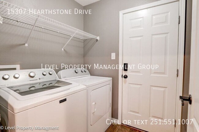 Building Photo - 15307 Hearthstone Dr