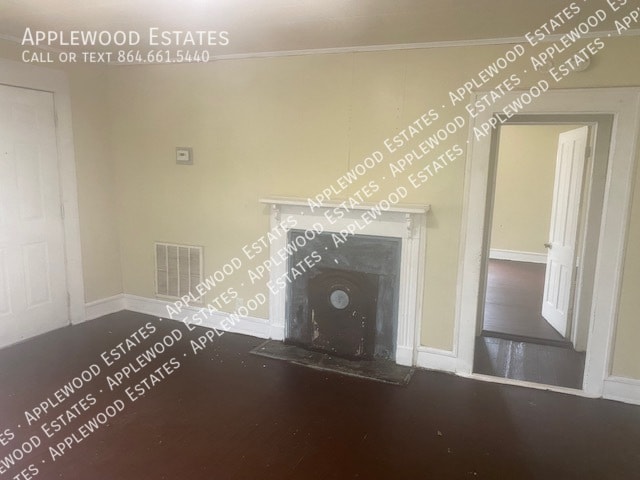 Building Photo - 547 Woodruff St