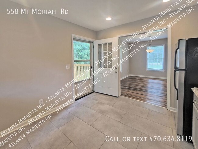 Building Photo - 558 Mt Moriah Rd