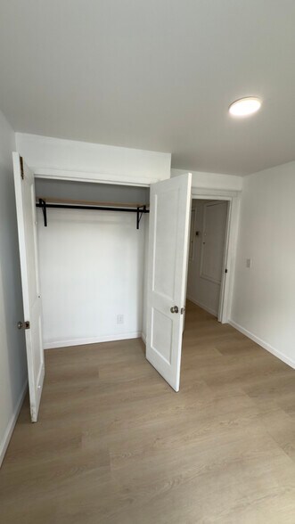 Building Photo - 640 Lenox Ave