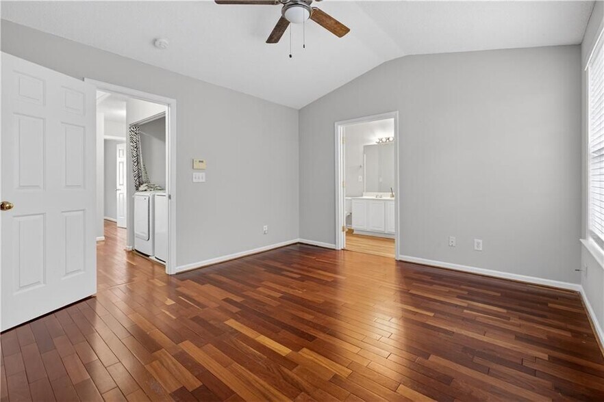 Building Photo - 4645 Valais Ct