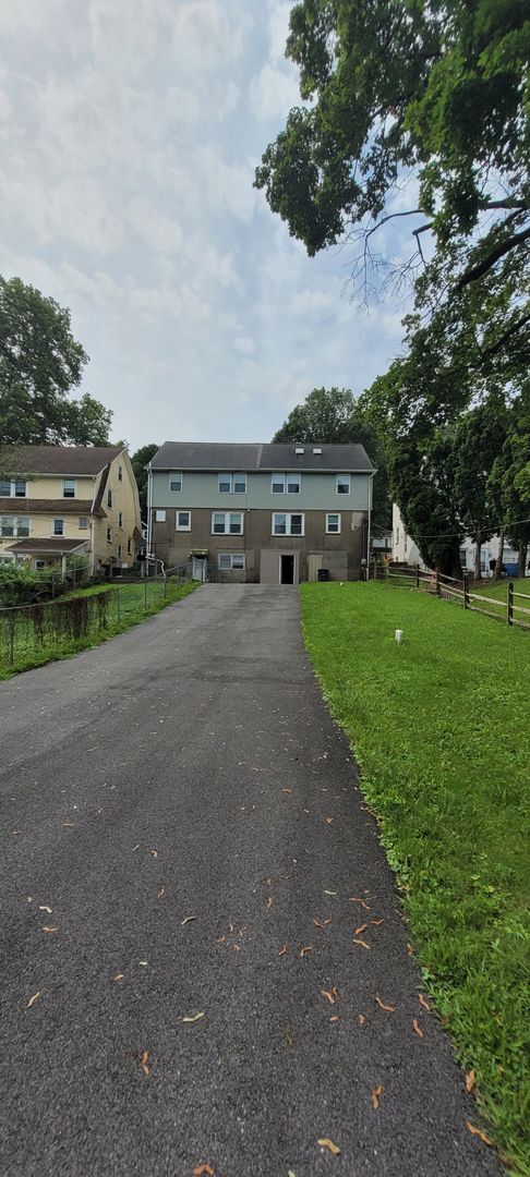 Building Photo - 3 bedroom 1 bathroom home in Coatesville