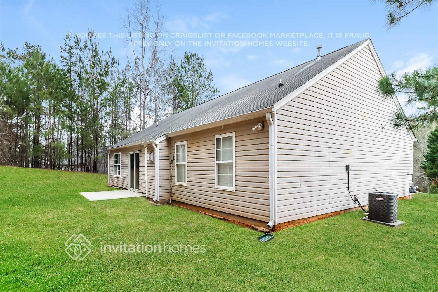 Building Photo - 236 Bridgestone Ln