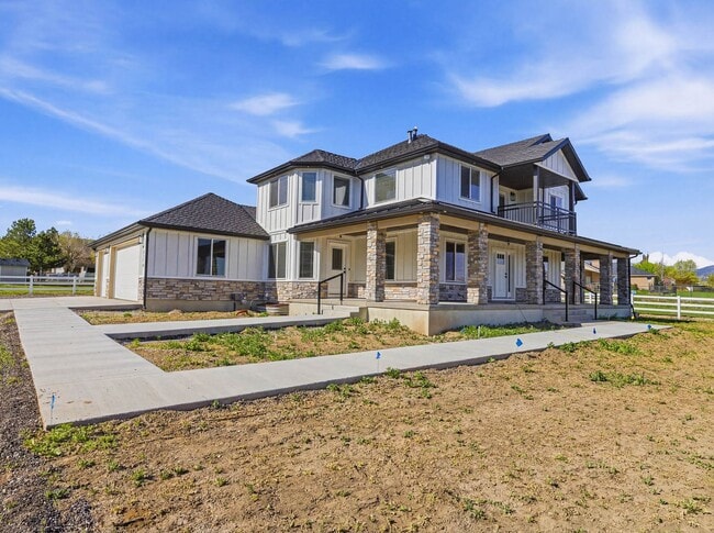 Building Photo - RES_O VAN DER WATT_14512