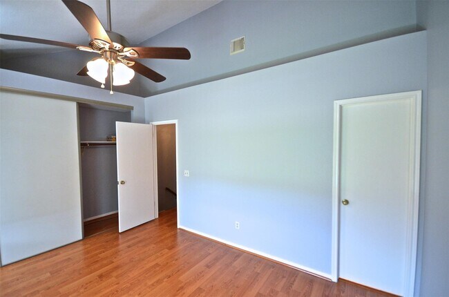 Building Photo - 2910 Grants Lake Blvd