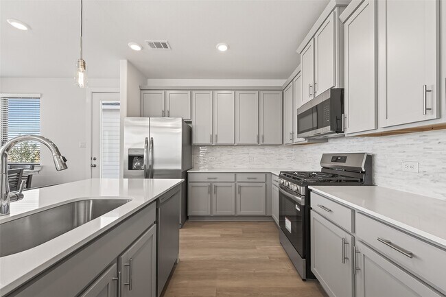 Building Photo - 3223 Loam Ln