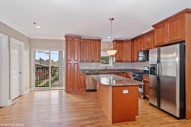 Primary Photo - 3922 Wehrman Ave