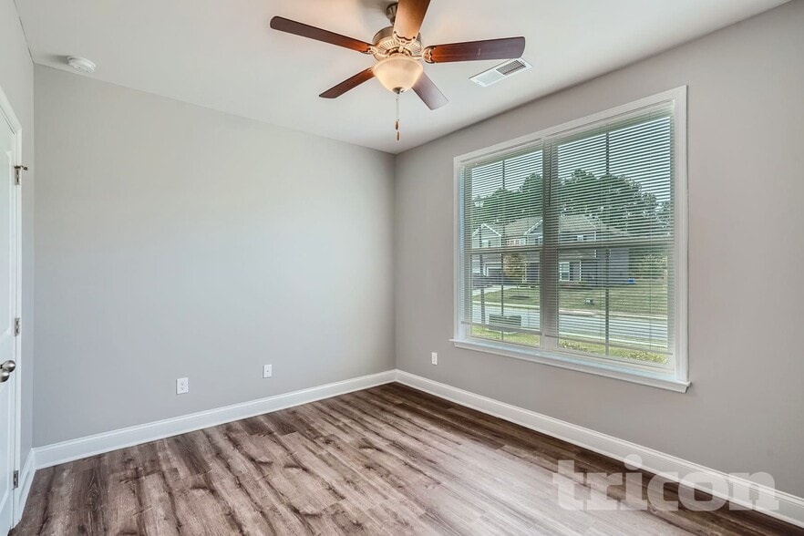 Building Photo - 173 Cattail Ln