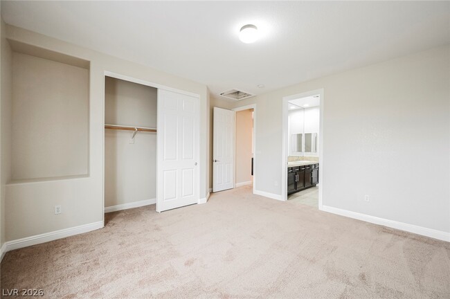 Building Photo - 2062 Country Cove Ct