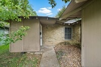 Building Photo - Lovely 3 Bedroom 2 Bath Duplex Home with Totally Private Backyard with Nice Wooden Privacy Fence!!