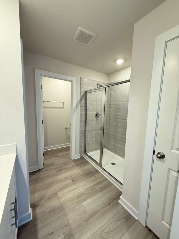 Building Photo - 3927 Northbrook Dr