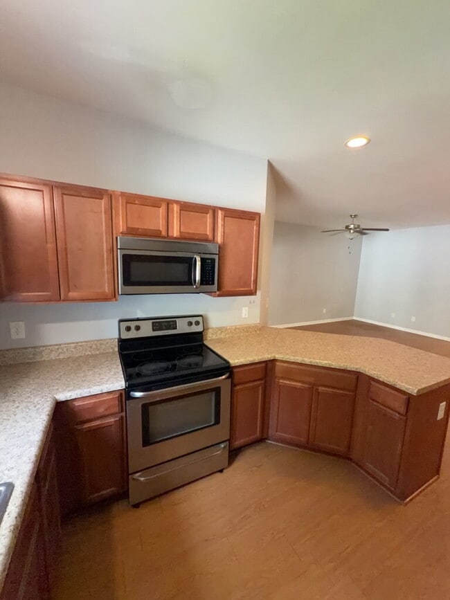 Building Photo - Beautiful 3 Bedroom Townhome in Carolina Forest-224 Caldwell Loop