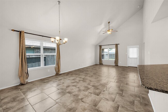 Building Photo - 23723 Giardini Dr
