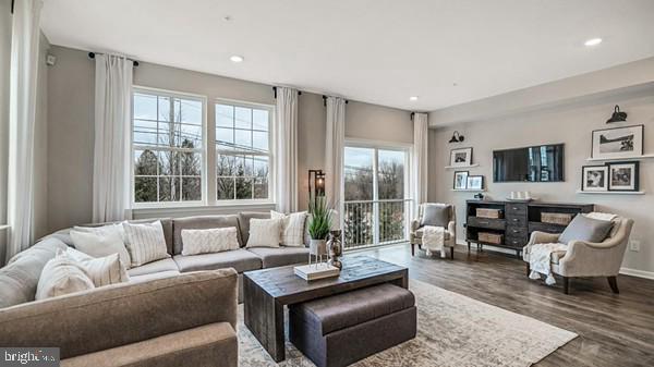 Building Photo - 1063 Meadowlark Dr