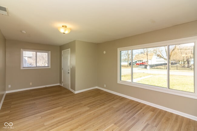 Building Photo - 1602 S Grant Ave