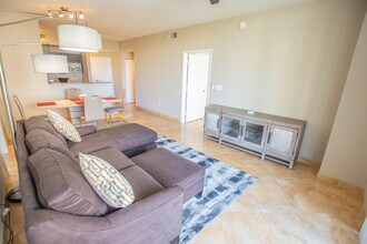 Building Photo - 550 Okeechobee Blvd