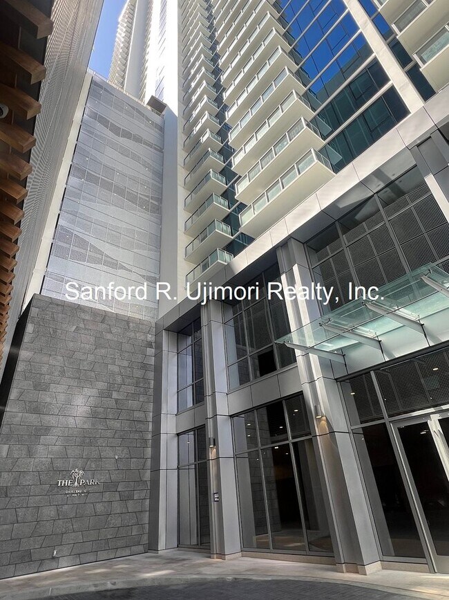 Building Photo - lion1515