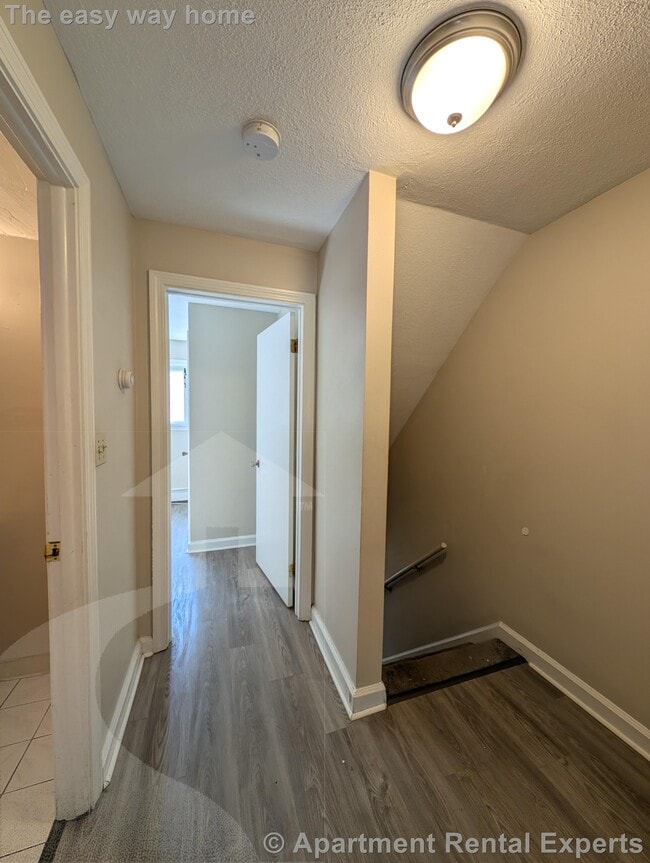 Building Photo - 13A Suffolk St