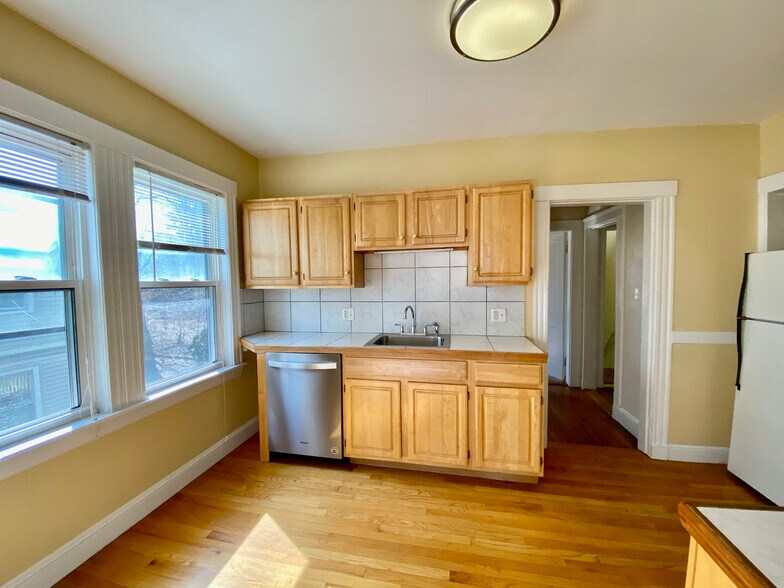 Building Photo - 55 Brookley Rd