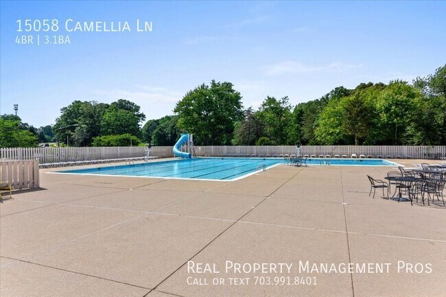 Building Photo - 15058 Camellia Ln