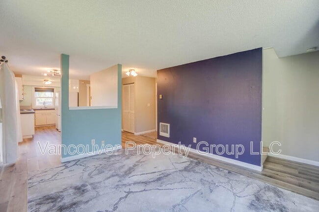 Building Photo - 505 NW 5th Ave