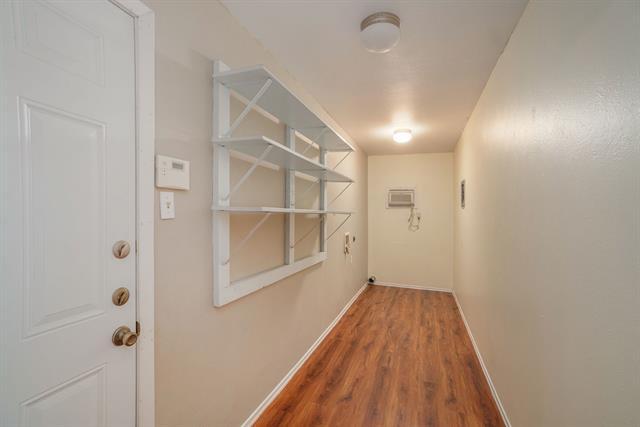 Building Photo - 1202 Crane Dr