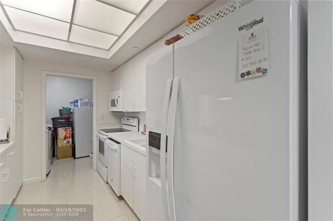 Building Photo - 9805 NW 52nd St