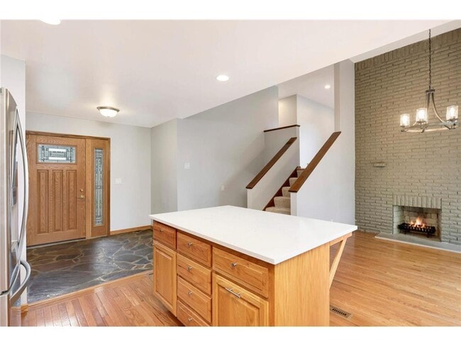 Building Photo - 8666 Windward Cir