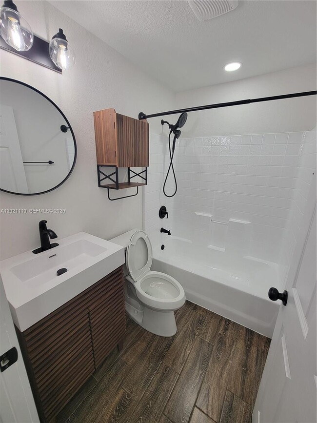 Building Photo - 3415 Sulstone Dr