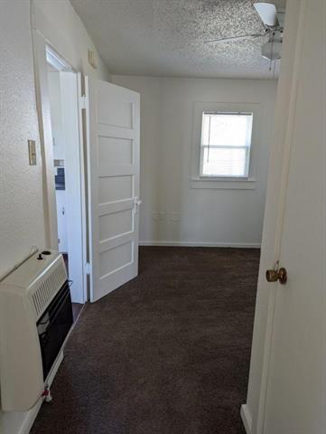 Building Photo - 407 Paluxy St