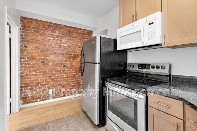 Building Photo - 1217 Duncan Pl NE