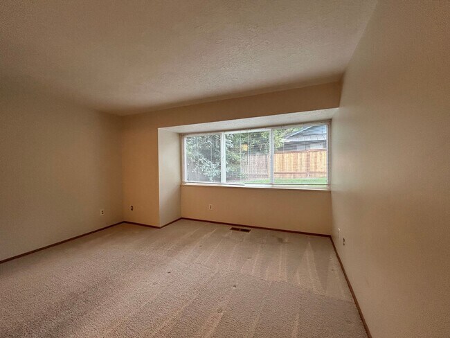 Building Photo - One Of The Top Rated Gems Of 2026: Serene 3 Bed + Bonus Room, 2.5 Bath Spacious House!